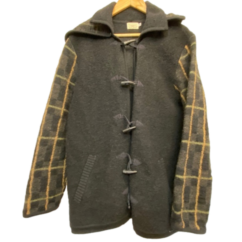 Haggar 100% wool jacket detachable hood black body with plaid sleeves and hood